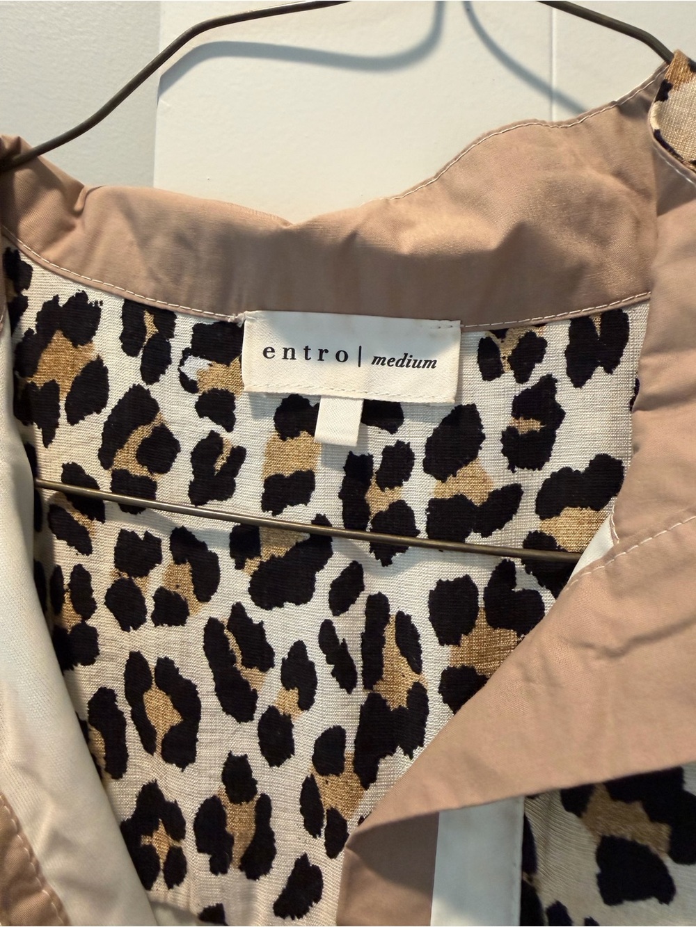 entro Leopard Print dress with Taupe Trim - Picture 2 of 5